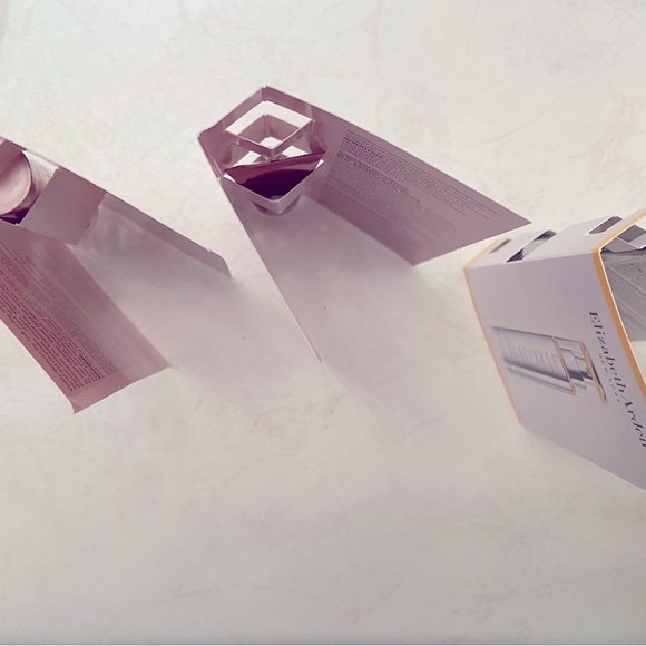 🆕 Elizabeth Arden Anti-Aging Skincare Minis (Set of 3) - Picture 3 of 5